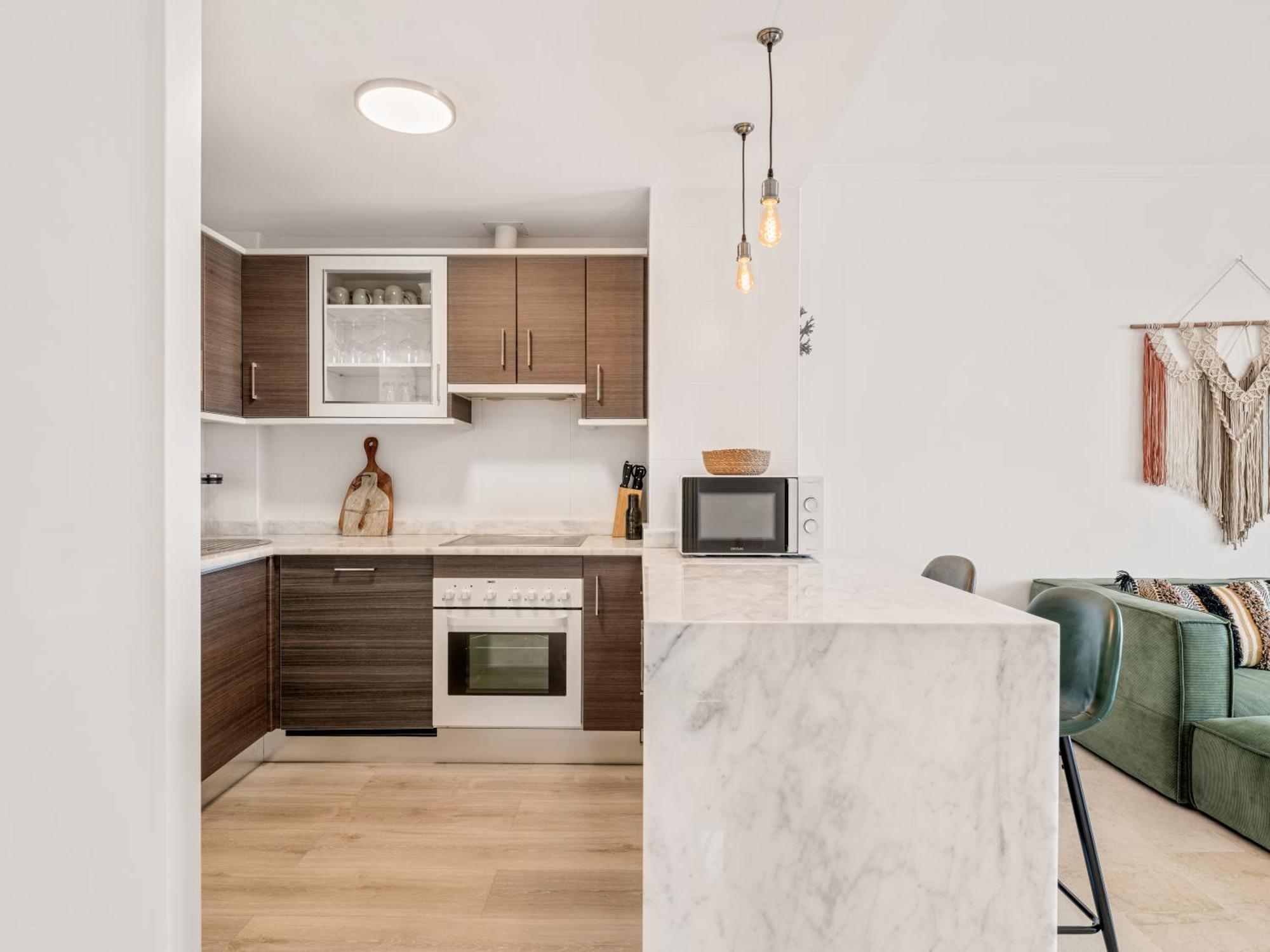 Moderne Ferienwohnung 71A Манилва Екстериор снимка